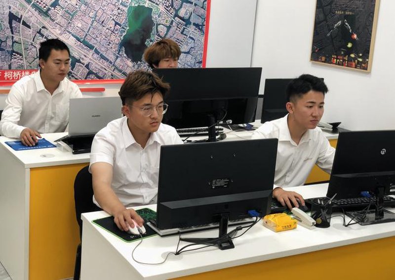 金智开信息咨询：洞察市场最新趋势，助力企业稳健前行